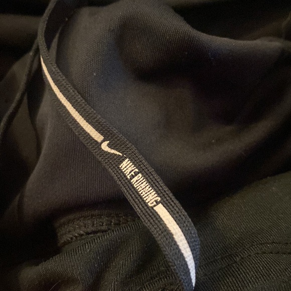 Black Nike running shorts size M Medium with lining and zip pocket - Picture 3 of 6